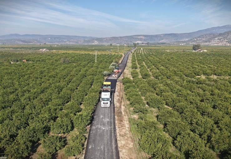 Selçuk’ta 15,5 kilometrelik yol yenileniyor