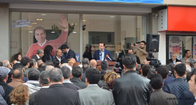 Serdar Kolay'dan görkemli açılış