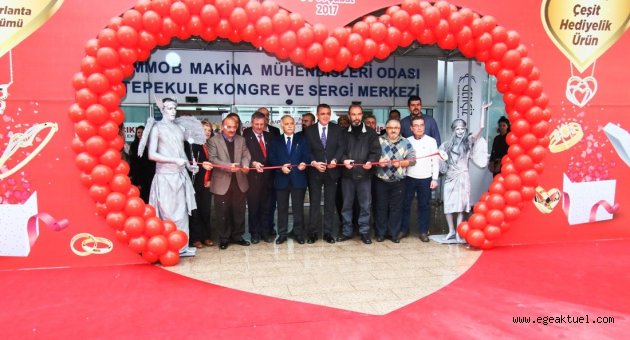 Sevgiliye hediye günleri başladı