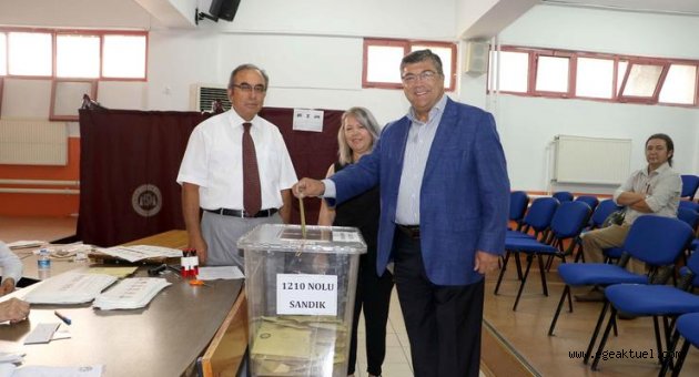 Sındır, oyunu baba ocağında kullandı