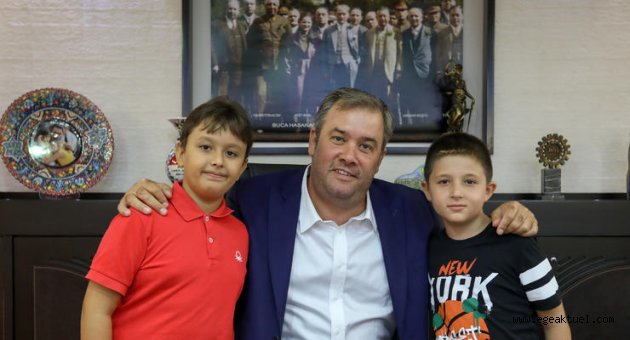 "Sizinle gurur duyuyoruz"