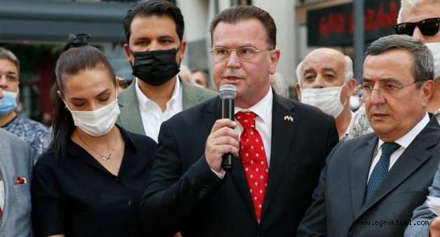 Srebrenitsa Katliamı Konak’ta anıldı