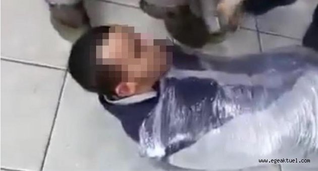Streç filmle sarılıp eziyet edilen engelli gencin annesi konuştu