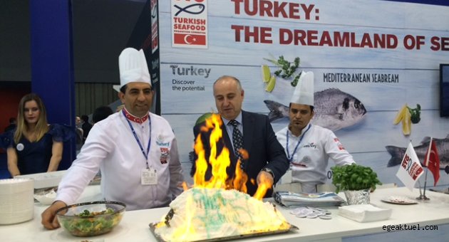 Su ürünleri furında Türk şovu