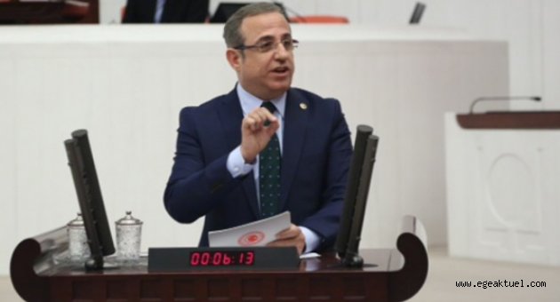 Sürekli Küçükpark'taki evet-hayır gerginliği'ni Meclis’e taşıdı