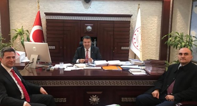 Süs bitkileri ve fidancılık sektörünün ihracatı için yol haritası belirlendi