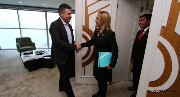Susmuş ve ekibinden Başkan Sandal’a ziyaret