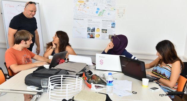Tasarım için İzmir’de buluştular