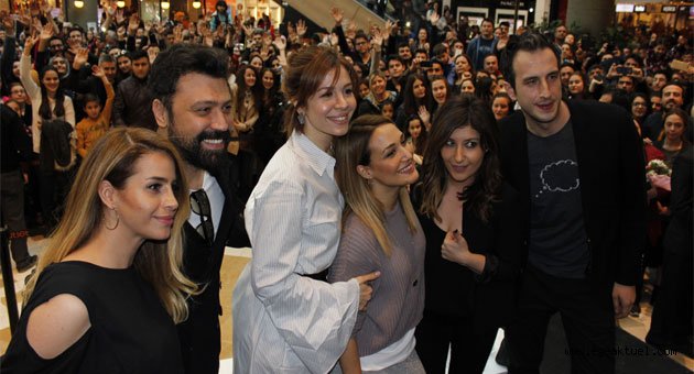 Tatlım Tatlım İzmir'i Salladı 