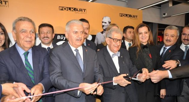 TBMM Başkanı Yıldırım, 'Büyük Dahi Gazi Mustafa Kemal' adlı sergiyi açtı