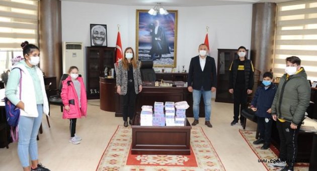 Tenis turnuvası eğitime destek oldu