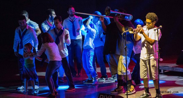  The soul rebels ile eğlencenin doruğunda