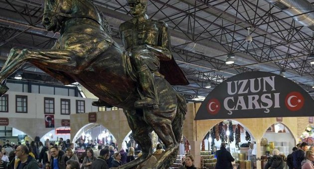 Ticaretin kalbi 'Uzun Çarşı' İzmir’e taşındı