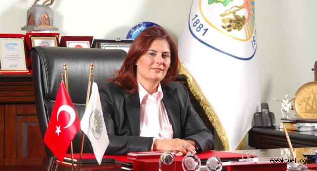 Topuklu efe uygur türklerine kucak açtı