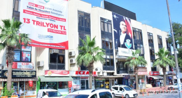 Torbalı’da 3.afiş dalgası