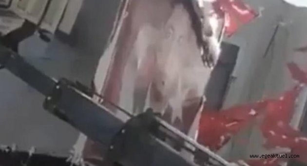 Torbalı'daki afişleri kim söktürdü?