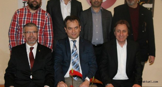 TSYD İzmir Şubesi Başkanını Seçti
