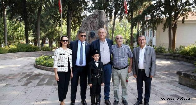 Tugay ve Sertel, Zübeyde Anne’yi unutmadı