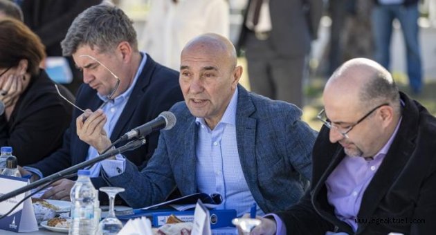 Tunç Soyer Çeşme Projesi hakkında konuştu: "Koruyarak geliştireceğimiz bir turizm peşindeyiz”