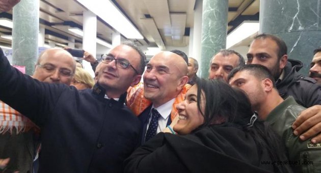 Tunç Soyer İzmir'e geldi