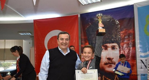 Türkiyenin Satrançıları Narlıdere’de buluştu
