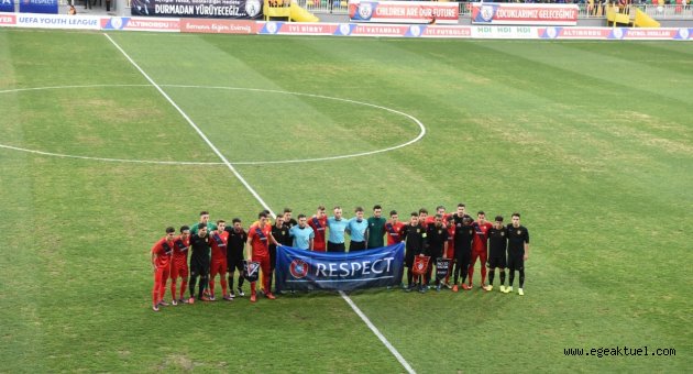  UEFA’dan Bornova Stadı’na bir kez daha tam not