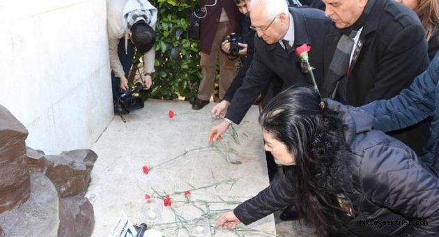 Uğur Mumcu Karabağlar'da anıldı