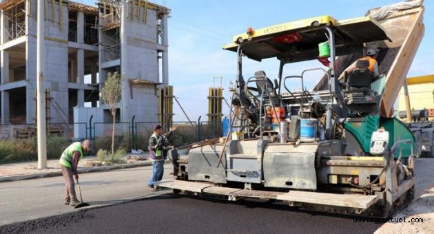 Ulukent OSB’de yollar yenileniyor