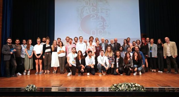 Uluslararası öğrenci ödülleri İzmir'de yarıştı
