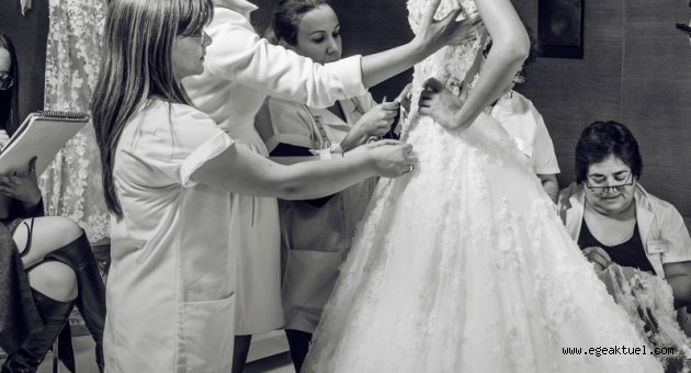 Ünlülerin stilisti ıf weddıng fashıon İzmir’de