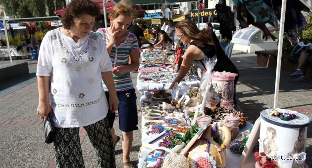 Üretici kadınlardan el emeği kermesi