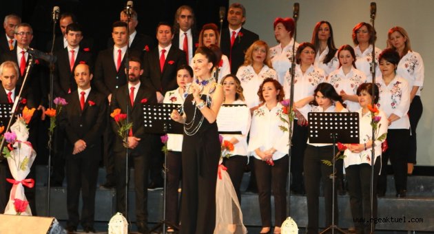 Üretici kadınların takıları ilgi görüyor