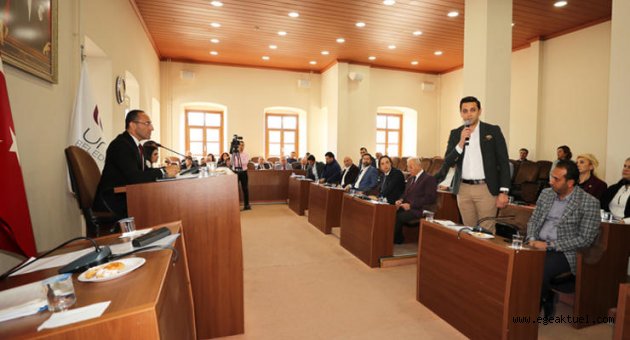 Urla’da faaliyet raporu onaylandı