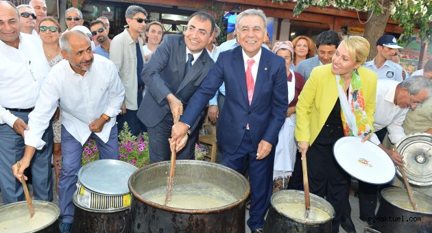Urla’da şenlik var