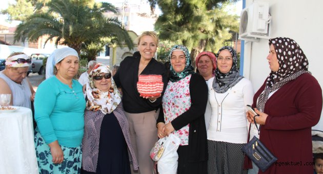 Urla Zeytinalanı Semt Evi Açıldı