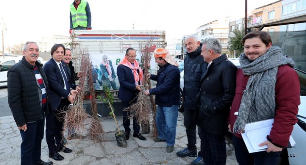 Urla'da üreticiye tam destek
