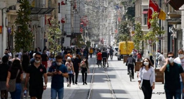 Uzmanlar ikinci dalga için uyarılarını yineledi: 'Yeni pik noktası yaşayabiliriz'