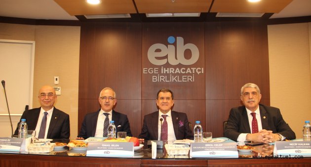 Üzümlü yiyecekleri menülerimize eklemeliyiz
