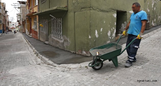 Vatandaş istedi kaldırımlar değişti