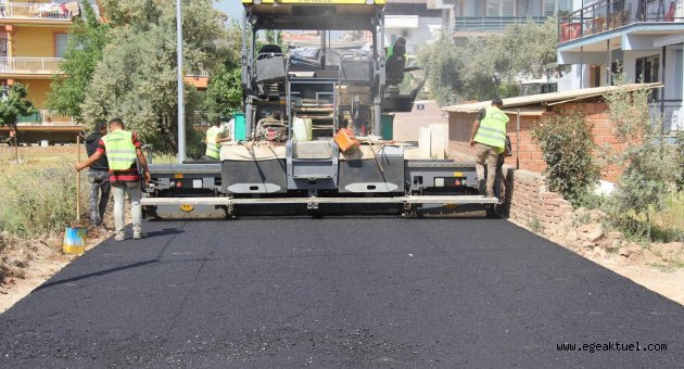 Ve İlk Asfalt Döküldü