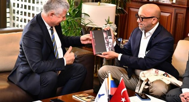 Venezüela Büyükelçisi’nden İzmir’e özel öneriler