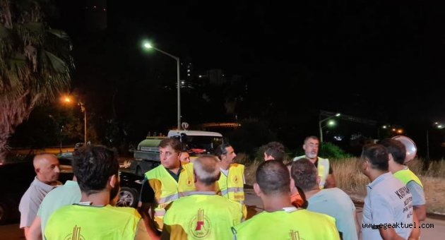 Yangına müdahale eden ekip çiçeklerle karşılandı 