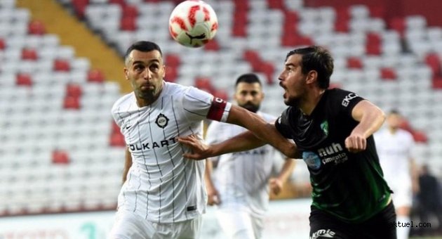 Yer gök siyah-beyaz: Altay 2. Lig'de!