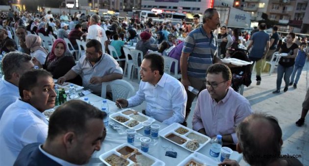 Yeşilova’da 3 bin 500 kişi iftarda buluştu
