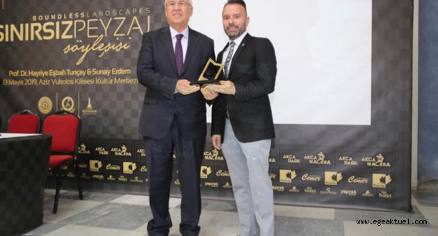 Yılın Yerel Yöneticisi ödülü Selvitopu'nun