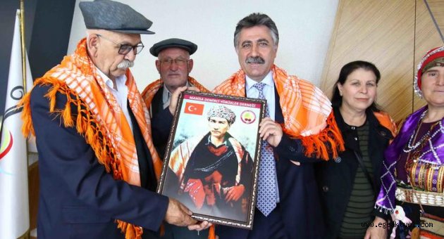 Yörüklerden deve güreşi kararına tam destek