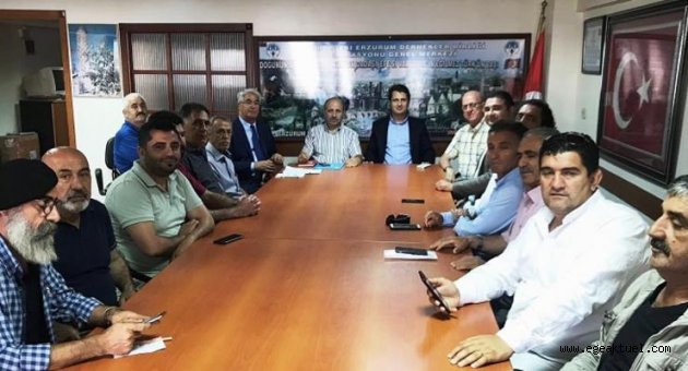 Yücel Erzurumlularla buluştu