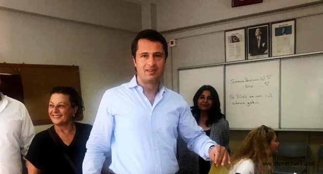 Yücel oyunu Buca'da kullandı