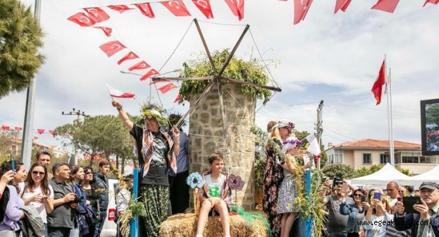 Yüzleri güldüren festival: Alaçatı Ot Festivali