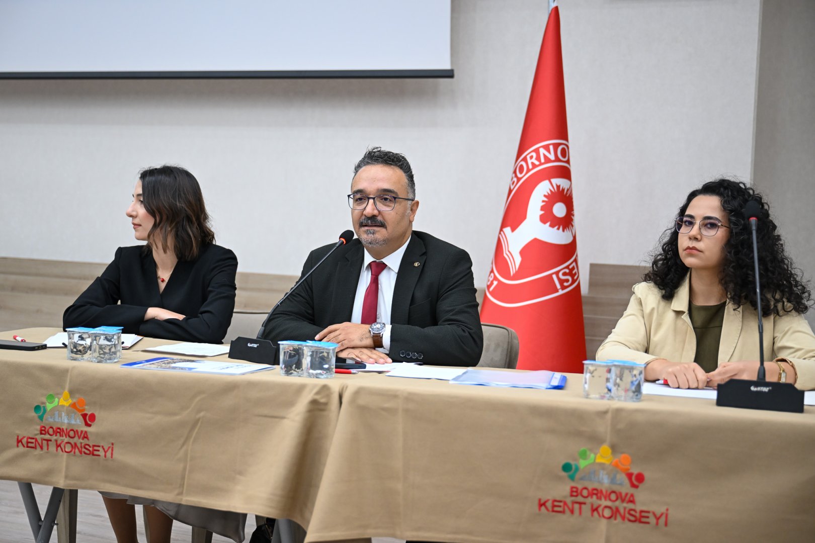Bornova’da demokrasi şöleni